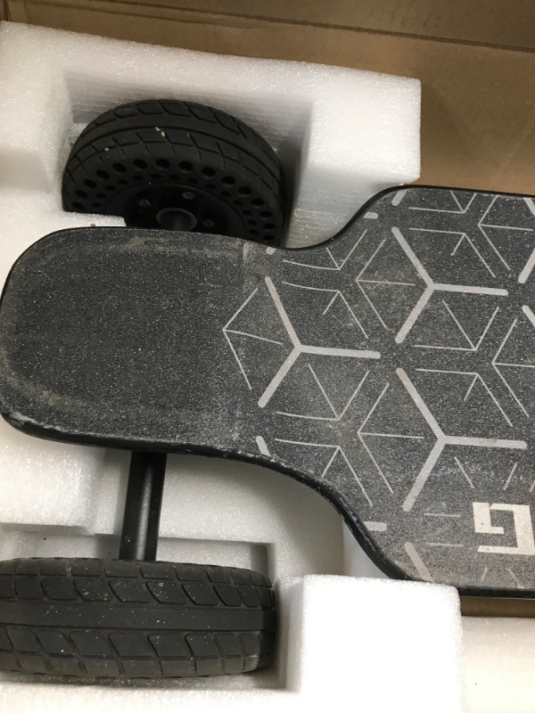 Photo 5 of ***USED - DAMAGED - SEE COMMENTS***
JKING Electric Skateboard Electric Longboard with Remote Control Skateboard,1800W Dual Brushless Motor ,24 MPH Top Speed?18.6 Miles Range,4 Speed Adjustment?Max Load 330 Lbs,12 Months Warranty