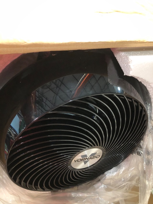 Photo 2 of **PARTS ONLY NON REFUNDABLE**
Vornado 660 Large Whole Room Air Circulator Fan with 4 Speeds and 90-Degree Tilt, 660-Large, Black Black 660 - Large Fan