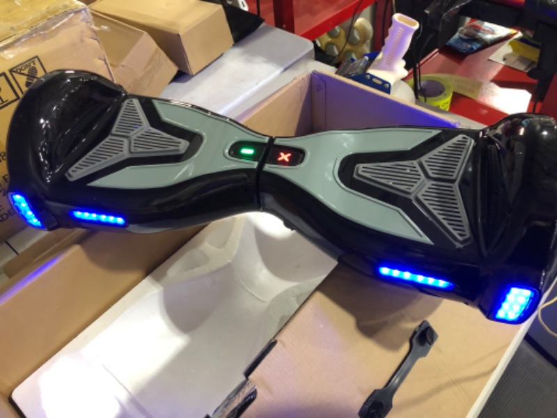 Photo 1 of ***USED*MINOR DAMAGE*SCUFFS FROM USE*POWERS ON***
Hover-1 H1 Hoverboard Electric Scooter Black