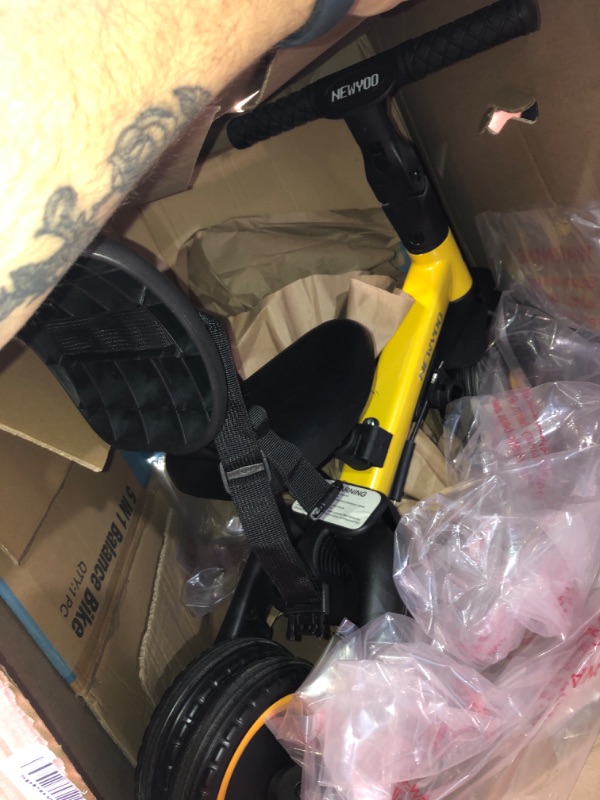 Photo 3 of *MISSING BACK PUSH HANDLE**
newyoo 5 in 1 Toddler Tricycle with Parent Steering Push Handle for 1,2,3 Years Old