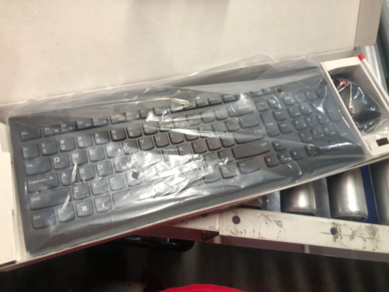 Photo 2 of Lenovo 510 Wireless Keyboard & Mouse Combo, 2.4 GHz Nano USB Receiver, Full Size, Island Key Design