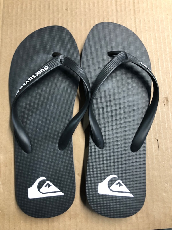 Photo 2 of Quiksilver Men’s Molokai Flip Flop Athletic Sandal SIZE 11