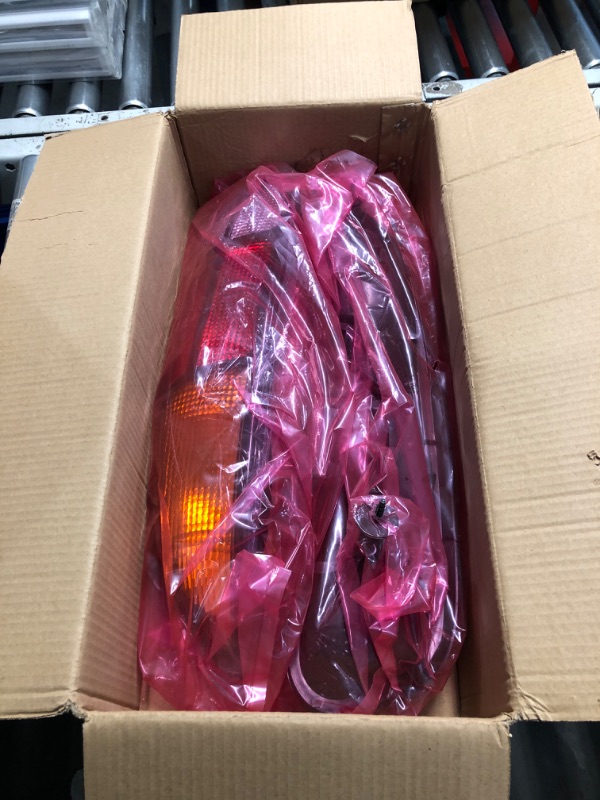 Photo 2 of Clidr Tail Light for Chevy Camaro 1993-2002 Taillights Lamps Driver Passenger Side 5976519, 5976520