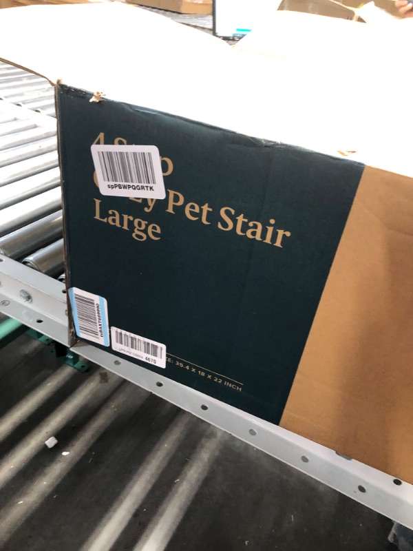 Photo 4 of ***USED - LIKELY MISSING PARTS - UNABLE TO VERIFY FUNCTIONALITY***
ZINUS Cozy Pet Stairs/Pet Ramp/Pet Ladder/Grey Checked, Large Large High density CertiPUR-US Certified foam interior