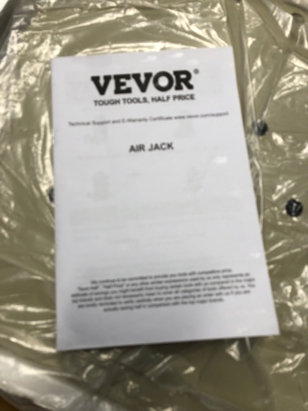 Photo 4 of VEVOR Air Jack, 3 Ton/6600 lbs Triple Bag Air Jack, Airbag Jack with Six Steel Pipes, Lift up to 17.7 inch/450 mm, 3-5 s Fast Lifting Pneumatic Jack (Beige)