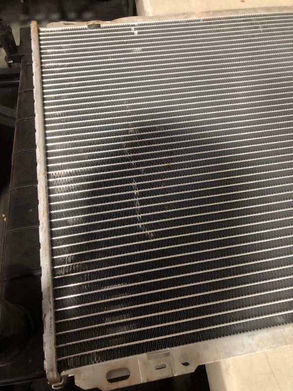 Photo 4 of (see images for damage0 DWVO Radiator Compatible with Ford F-150 F-200 F-250 F-250 HD F-350 Bronco 5.0L 5.8L