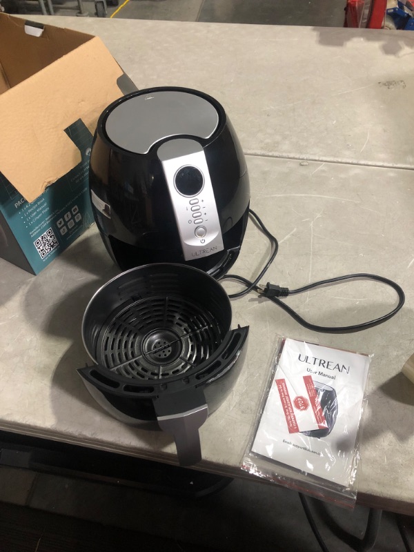 Photo 4 of ***NONREFUNDABLE - NOT FUNCTIONAL - FOR PARTS ONLY - SEE COMMENTS***
Ultrean Air Fryer, 4.2 Quart Electric Hot Airfryer Oven Oilless Cooker with LCD Digital Screen and Nonstick Frying Pot, UL Certified, 1-Year Warranty, 1500W (Black)