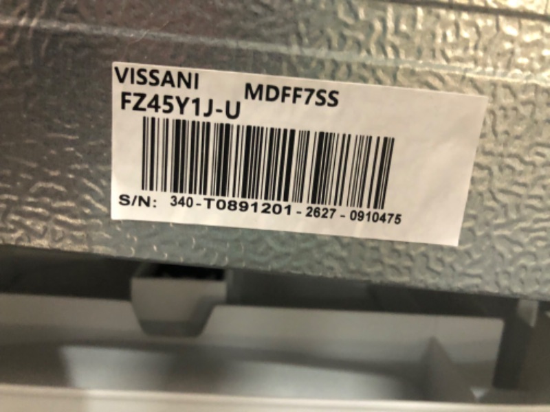 Photo 6 of ***SCRATCH AND DENT - UNTESTED - SEE COMMENTS***
Vissani 7.1 cu. ft. Top Freezer Refrigerator in Stainless Steel Look