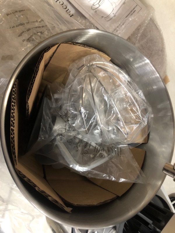 Photo 6 of ***PARTS ONLY/NON-RETURNABLE*USED*SUPPORT HINGE BROKEN*PICTURED***
Facelle Electric Stand Mixer, 660W 6 Speed Kitchen Mixer with Pulse Button, Attachments include 6.5 Quart Bowl, Dishwasher Safe Beater, Dough Hook, Whisk & Splash Guard for Baking,Cakes,Co