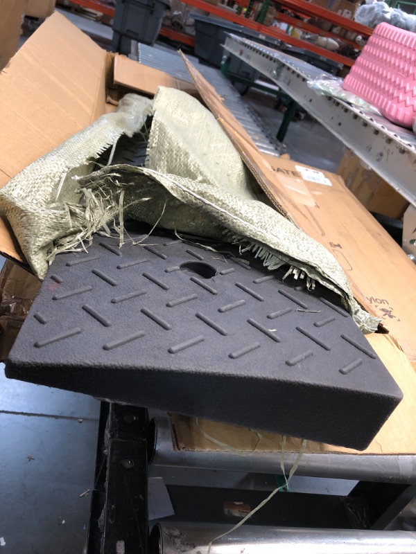 Photo 1 of **ONLY ONE***'' Rise Rubber Curb Ramp Heavy Duty Loading Rubber Curb Ramps 3 Tons Driveway Ramp Car Slope Ramp for Loading Dock Bike Vehicle Warehouse Sidewalk Wheelchair