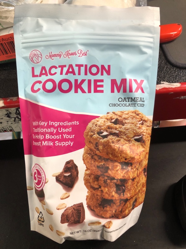 Photo 1 of ***NONREFUNDABLE, EXP 9/16/24***
Lactation Cookie Mix, Oatmeal Chocolate Chip, 16 oz ( 454 g), Mommy Knows Best