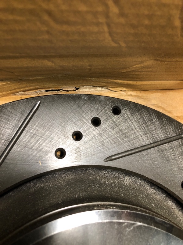Photo 1 of **SIGNS OF PREVIOUS USE (SEE PHOTOS)**
R1 Concepts Rear Brakes and Rotors Kit - fits 2017-2020 Maserati Ghibli, Levante