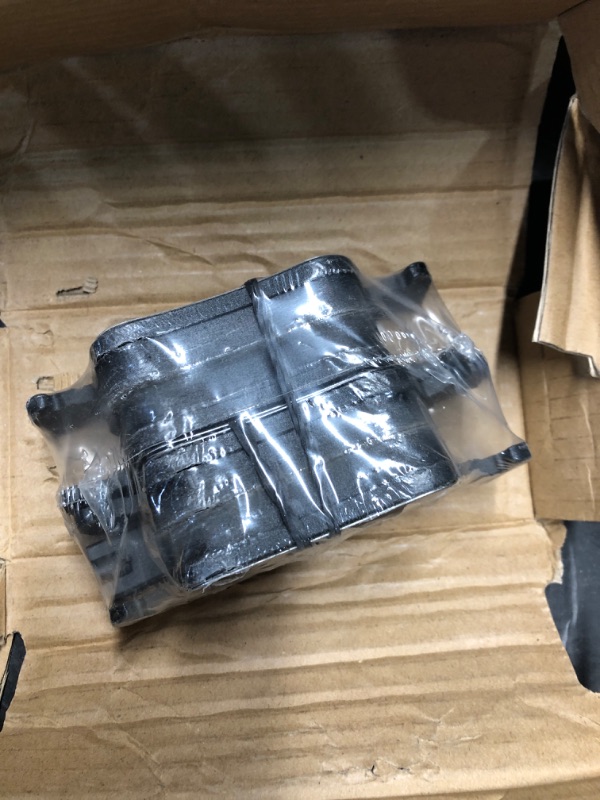 Photo 1 of **SIGNS OF PREVIOUS USE (SEE PHOTOS)**
R1 Concepts Rear Brakes and Rotors Kit - fits 2017-2020 Maserati Ghibli, Levante
