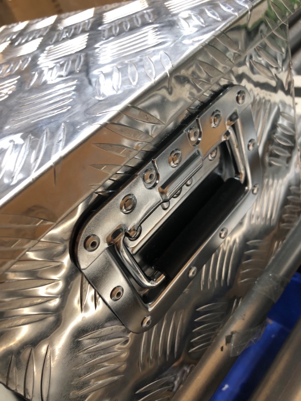 Photo 1 of **MISSING KEY (UNABLE TO OPEN)**
BLACKHORSE-RACING 20 Inch Aluminum Truck Tool Box