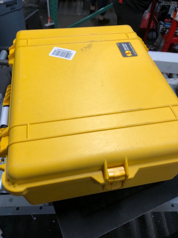 Photo 3 of Pelican 1600 Camera Case With Foam (Yellow) With Foam Yellow