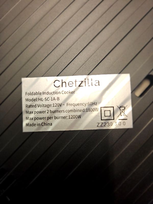 Photo 3 of Chefzilla Foldable 2 Burner Induction Countertop 1800W | (Black)