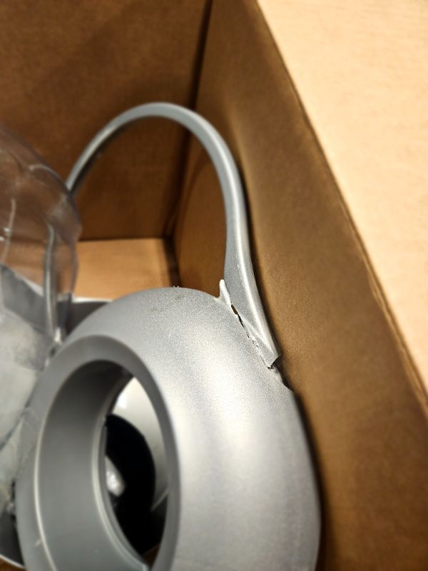 Photo 1 of **BOWL DAMAGED**
Petmate Replendish Automatic Gravity Waterer for Cats and Dogs Silver 4 GAL