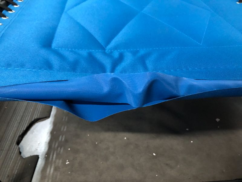 Photo 4 of ***MAJOR DAMAGE - HUGE SLASH - COT IS NOW UNSTABLE - SEE PICTURES***
VILLEY Oversized Padded Chaise Lounge with Cushion, Foldable Camping Cot Blue