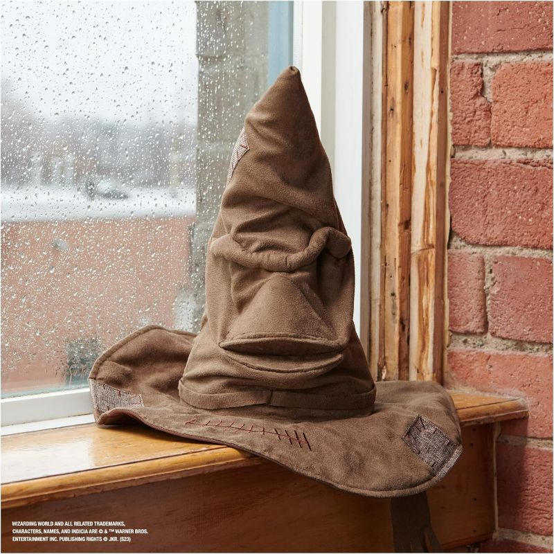 Photo 4 of (NON-REFUNDABLE) Wizarding World Harry Potter, Talking Sorting Hat with 15 Phrases for Pretend Play, Kids Toys for Ages 5 and up Sorting Hat (Interactive)