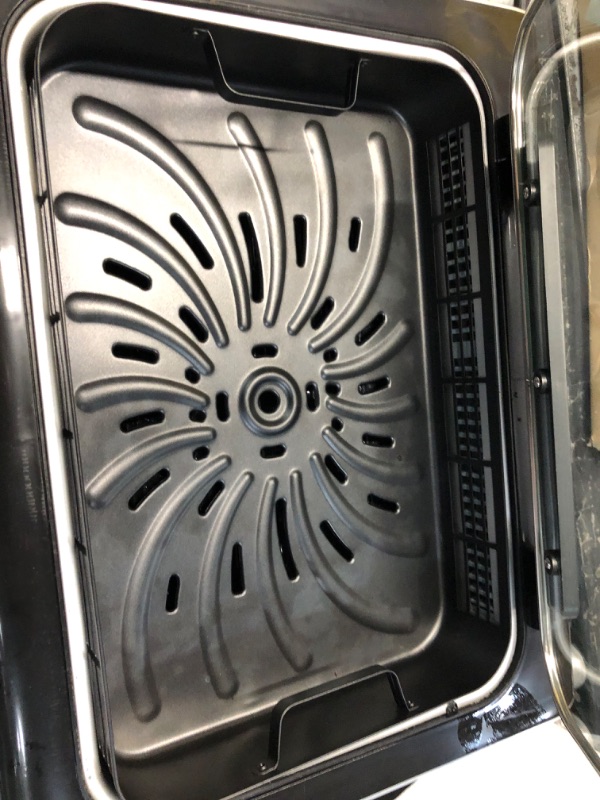 Photo 1 of **DAMAGE** Gourmia Smokeless Indoor Grill & Air Fryer raclette grill with Smoke Extracting Technology for indoor grill **Lid doesn't seem to fully close, may be fixable**