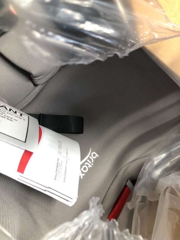 Photo 2 of ***USED - LIKELY MISSING PARTS - UNABLE TO VERIFY FUNCTIONALITY***
Britax Boulevard Clicktight Convertible Car Seat, Gray Contour SafeWash Boulevard Gray Contour