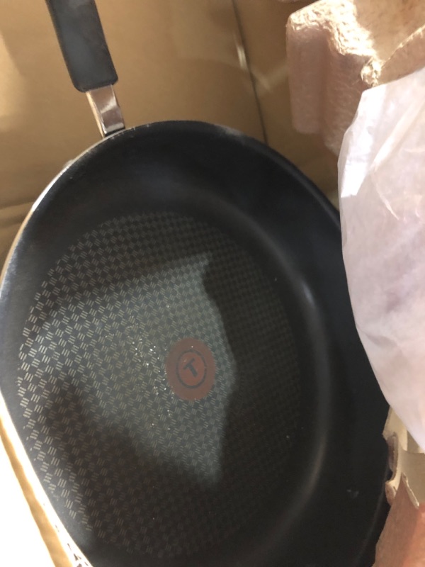 Photo 3 of **PREVIOUSLY OPENED** T-fal C51782 ProGrade Titanium Nonstick Thermo-Spot Dishwasher Safe PFOA Free with Induction Base Saute Pan Jumbo Cooker Cookware, 5-Quart, Black Titanium Nonstick Induction Base 5-Quart