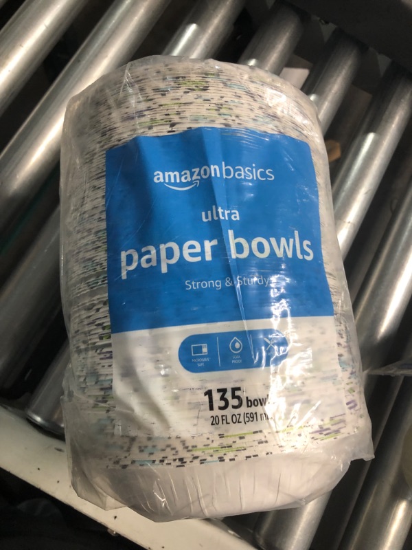 Photo 2 of Amazon Basics Ultra Paper Bowls, 20 Oz, Disposable, 540 Count White 