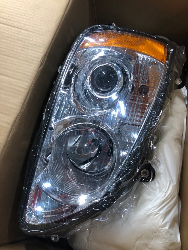 Photo 3 of Headlights Assembly Compatible with Kenworth T660 T770 T700 T170 T270 T370 T470 T440 Truck,Kenworth Headlight Assembly Passenger Side Right Replacement.