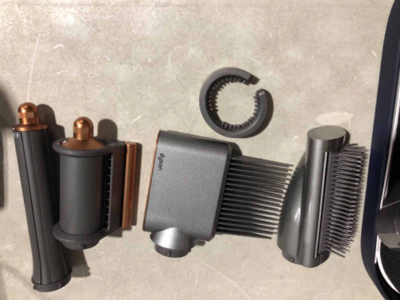 Photo 1 of **NONREFUNDABLE**FOR PARTS OR REPAIR**SEE NOTES**
Dyson Airwrap™ Multi-Styler Complete Long Diffuse for Curly and Coily Hair