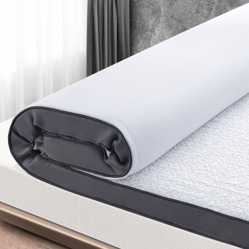 Photo 1 of (SEE NOTES) UniPon 3 Inch Memory Foam Mattress Topper Queen Cooling Mattress Topper Bamboo Charcoal Infused Bed Topper with Tencel Fiber Ingredient Removable Cover
