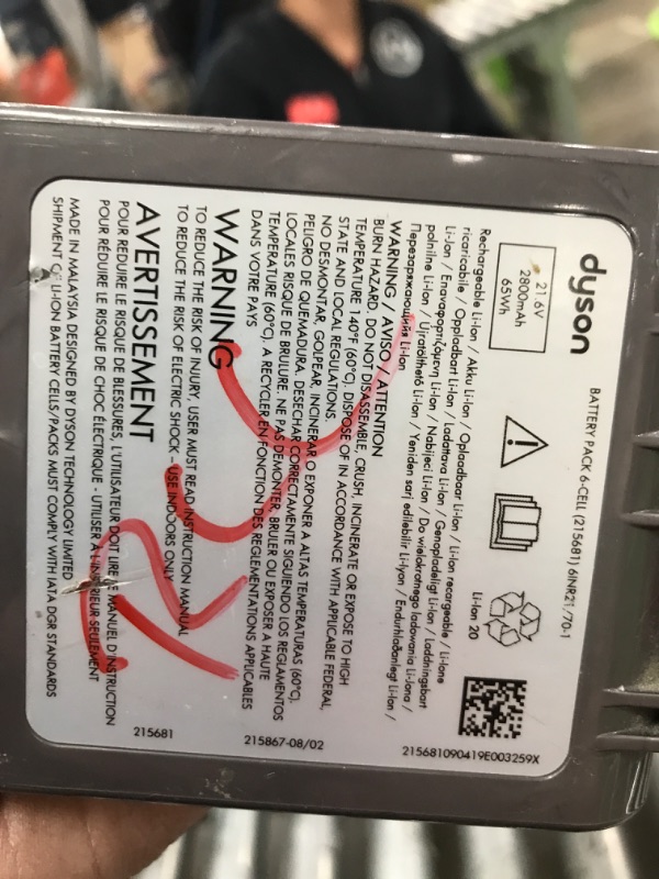 Photo 5 of ***READ NOTES BELOW***Dyson V8 animal  Cordless Vacuum Cleaner