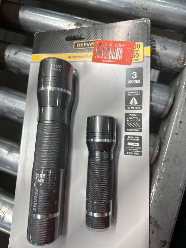 Photo 2 of 1100 Lumens and 650 Lumens Alkaline Battery LED Slide-to-Focusing Powered Aluminum Flashlight (2-Pack)
