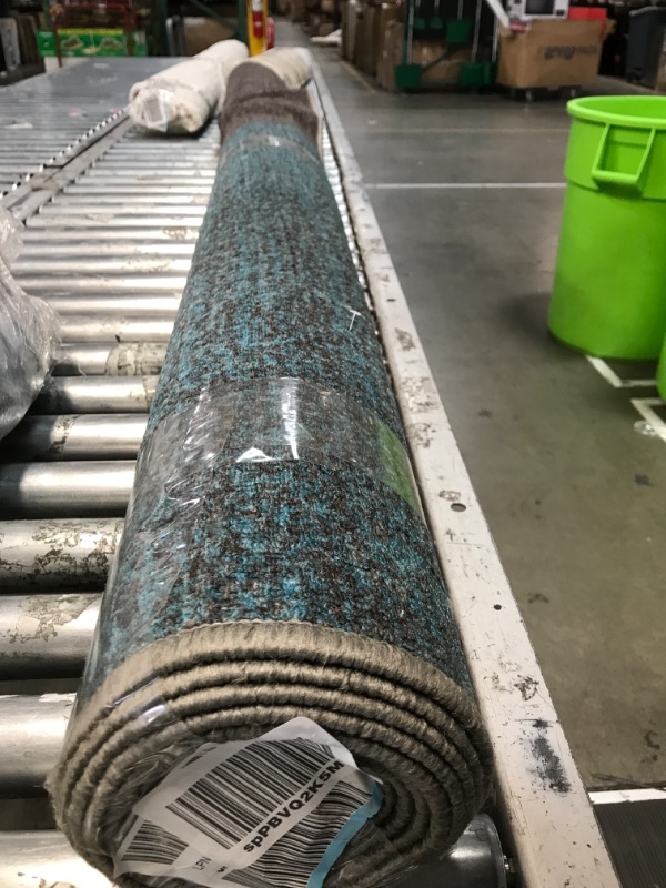 Photo 1 of 7'10 wide rug 