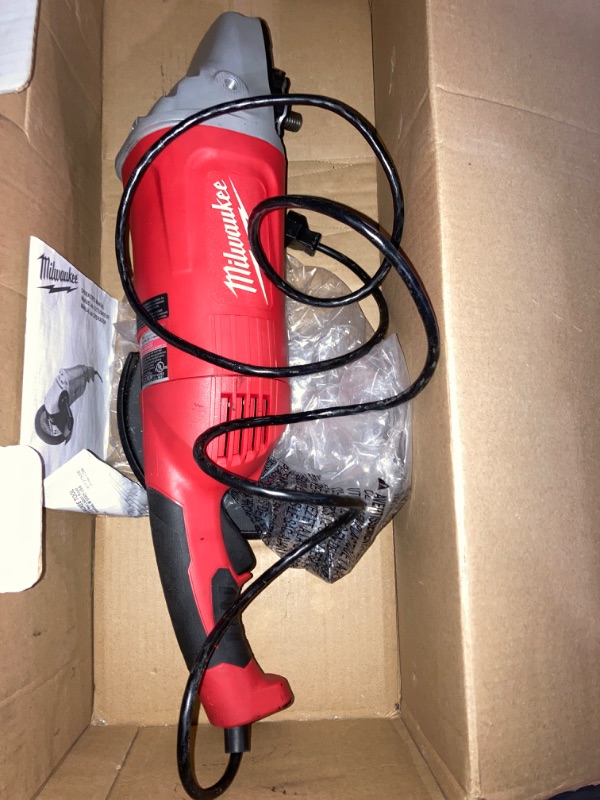 Photo 2 of (READ FULL POST) Milwaukee Electric Tool 6117-31 - Angle Grinder - 120 V, Corded, 11000 rpm, 5 in Max Disc Size, 13 A
