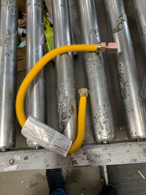 Photo 1 of Eastman 36 Inch x 3/8 Inch OD Flexible Gas Line Connector with (2) 1/2 Inch MIP Fitting Ends for Natural Gas and Liquid Propane, Stainless Steel, Yellow, 10YE505036B 36 in. Yellow
