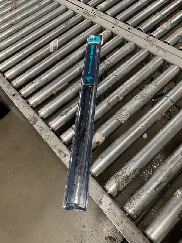 Photo 2 of 26" AutoTex Heavy Duty 78 Series Wiper Blade
