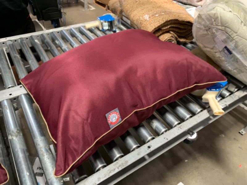 Photo 2 of 28x35 Burgundy Super Value Pet Dog Bed By Majestic Medium (35 in. x 28 in.) Solid Burgundy