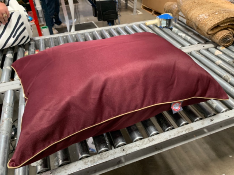 Photo 2 of 28x35 Burgundy Super Value Pet Dog Bed By Majestic Medium (35 in. x 28 in.) Solid Burgundy