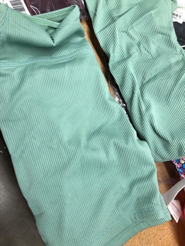 Photo 1 of LARGE TOP AND BOTTOM GYM OUTFIT , WOMEN'S 