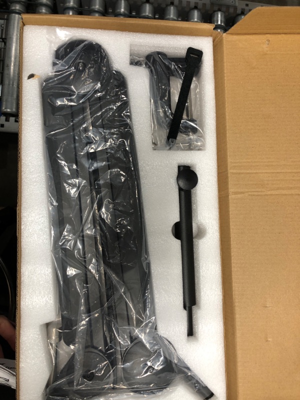 Photo 1 of InnoGear Mic Boom Arm Microphone Stand Cable Management for Blue Yeti HyperX QuadCast S SoloCast AT2020 Shure SM7B MV7 Fifine K669B AM8 and Other Microphone