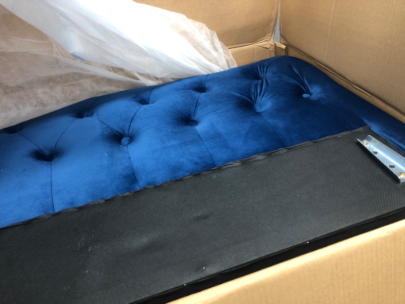 Photo 1 of *INCOMPLETE BOX 3/3*- Blue vELVETARMRESTS