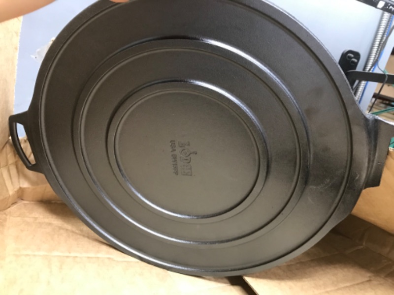 Photo 2 of 15" Cast Iron Pizza Pan