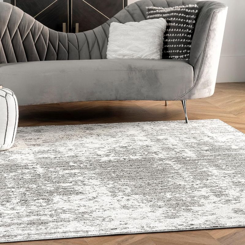 Photo 1 of 3ft x5ft area rug 