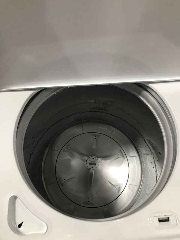 Photo 3 of Whirlpool 3.8-cu ft High Efficiency Impeller and Agitator Top-Load Washer (White)