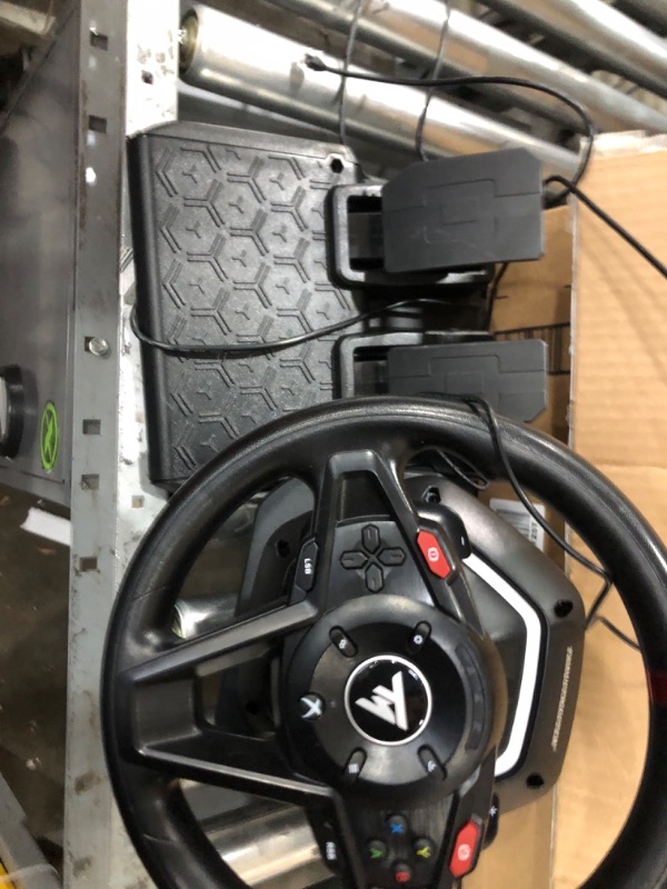Photo 3 of (PARTS ONLY)Thrustmaster TMX Racing Wheel with force feedback and racing pedals (Compatible with XBOX Series X/S, One, PC)

