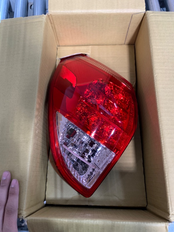 Photo 2 of [READ NOTES]
Dorman 1611366 Tail Light Assembly