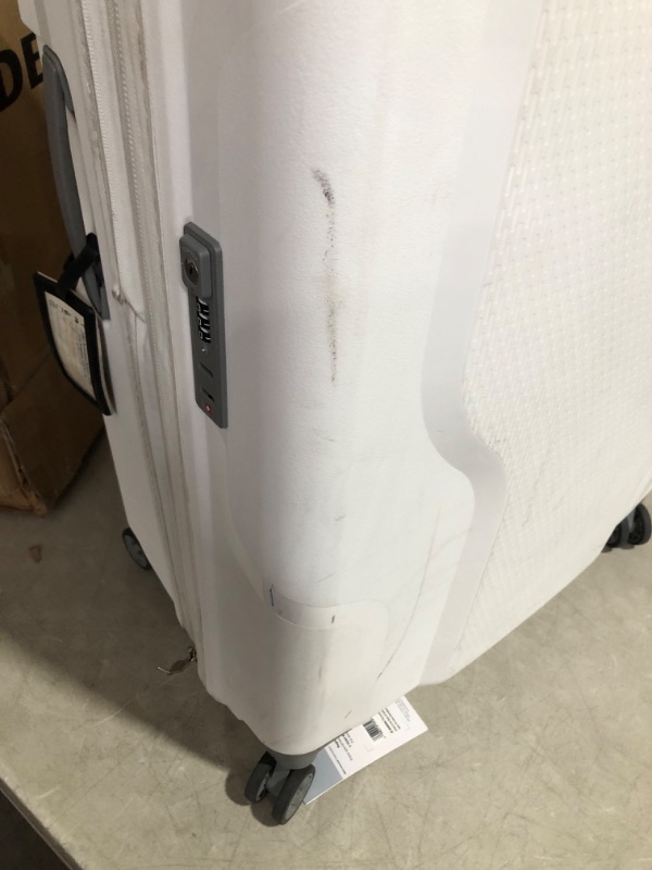 Photo 6 of ***USED - MAJOR DAMAGE - SCUFFED AND SCRAPED - DEFAULT CODE IS 0-0-0***
Delsey Clavel Hardside Spinner Luggage, White, 30 INCH