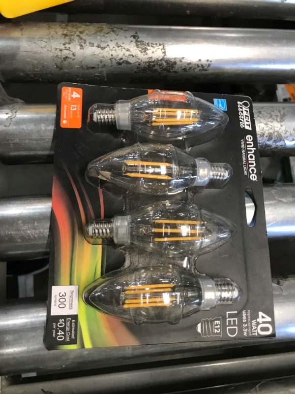 Photo 1 of 40-Watt Equivalent B10 E12 Candelabra Dimmable Filament CEC Clear Glass Chandelier LED Light Bulb Soft White (4-Pack)