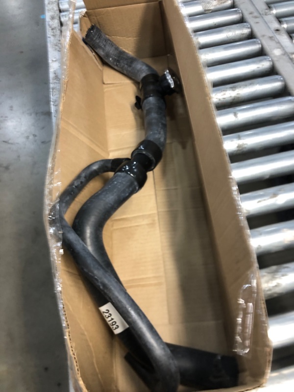 Photo 2 of Gates 23193 Molded Coolant Hose