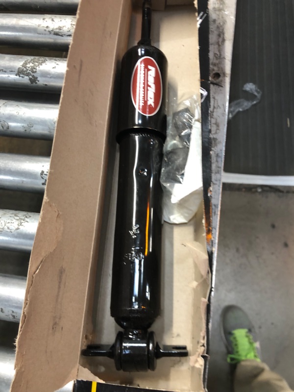 Photo 2 of Monroe 911300 Reflex Truck Shock Absorber